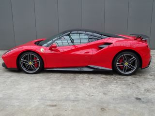 Ferrari 488