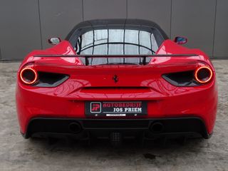 Ferrari 488