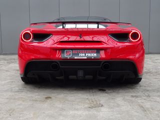 Ferrari 488