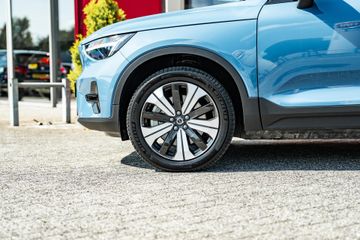 Volvo C40