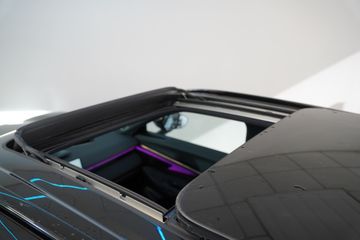 Lynk & Co 08