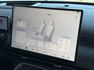 Geely Starray EM-i