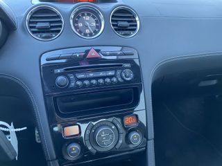 Peugeot RCZ