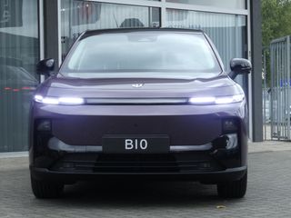 Leapmotor B10