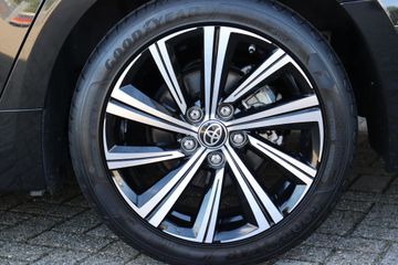 Toyota Corolla Touring Sports