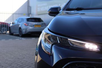 Toyota Corolla Touring Sports