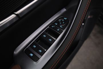 BYD SEAL U