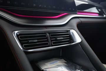 BYD SEAL U