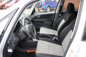 Suzuki SX4
