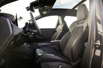Audi SQ6 e-tron