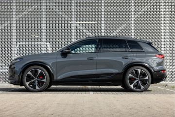 Audi SQ6 e-tron