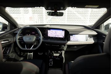 Audi SQ6 e-tron