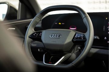 Audi SQ6 e-tron
