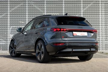 Audi SQ6 e-tron