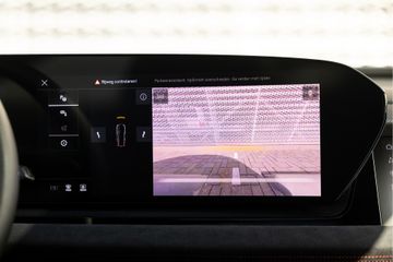 Audi SQ6 e-tron