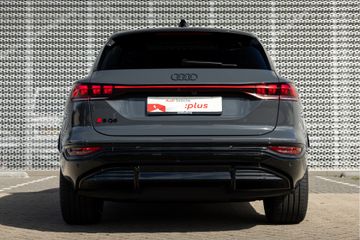 Audi SQ6 e-tron