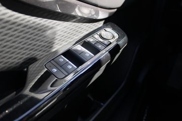 Suzuki e Vitara