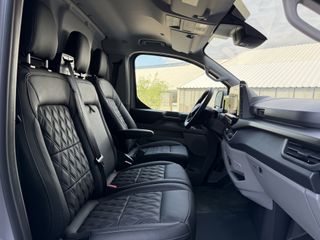 Ford E-Transit Custom