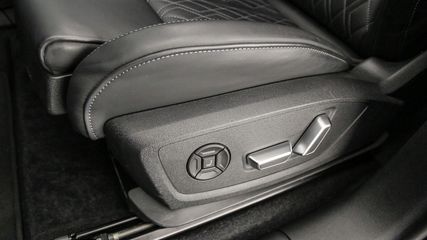 Audi SQ6 e-tron