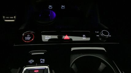 Audi SQ6 e-tron