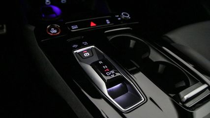 Audi SQ6 e-tron