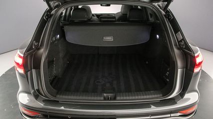 Audi SQ6 e-tron