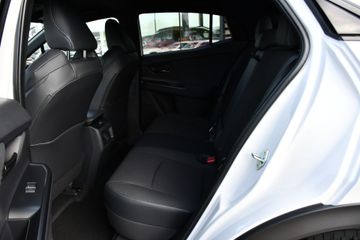 Toyota C-HR+