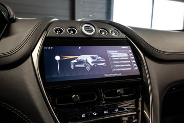 Aston Martin DBX