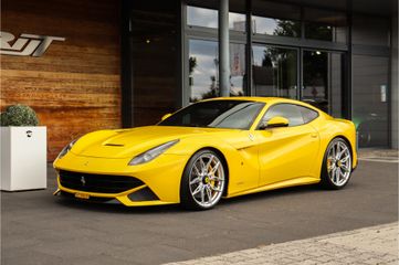 Ferrari F12