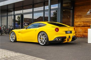 Ferrari F12