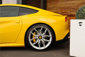 Ferrari F12
