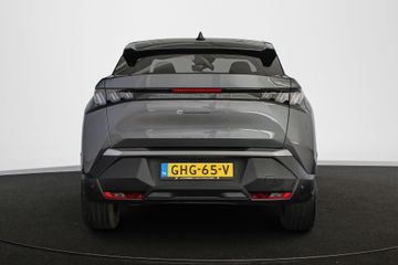 Peugeot e-3008
