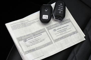 Peugeot e-3008