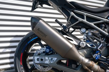 BMW M 1000 R