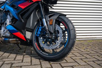 BMW M 1000 R