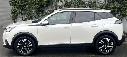 Peugeot e-2008