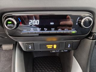 Mazda 2 Hybrid