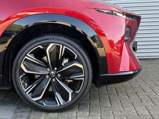 Mazda CX-6e