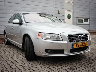 Volvo S80