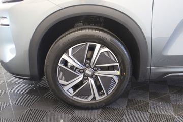 Geely Starray EM-i