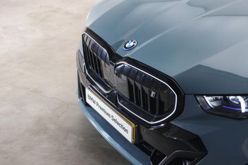 BMW i5