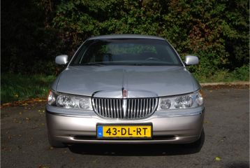 Lincoln Town Car