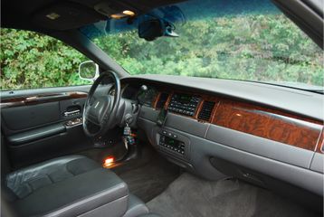 Lincoln Town Car