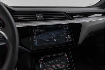 Audi Q8 Sportback e-tron