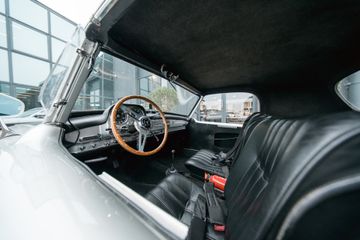 Mercedes-Benz 190