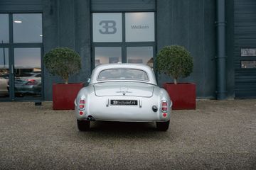Mercedes-Benz 190