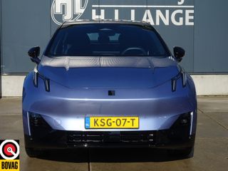 Lynk & Co 02