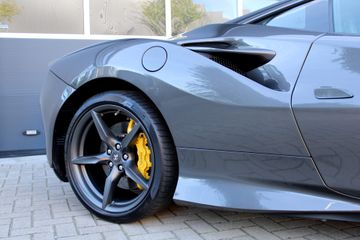 Ferrari F8 Tributo