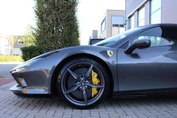 Ferrari F8 Tributo