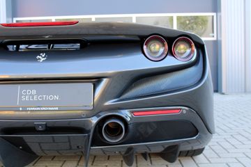 Ferrari F8 Tributo